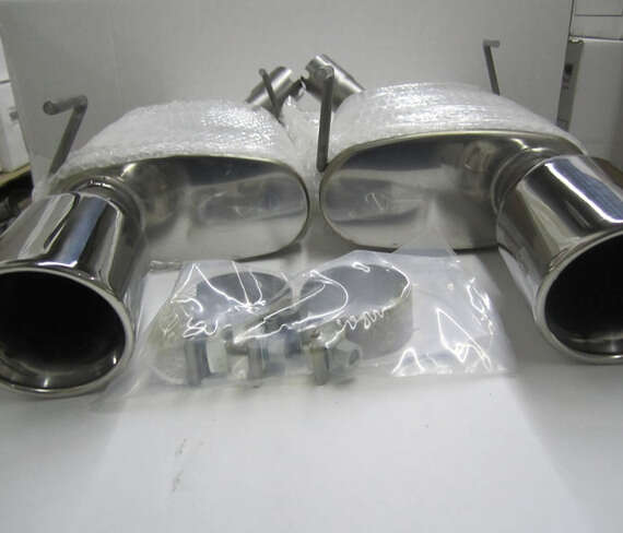 Magnaflow Axle Back For mustang 2005-09
