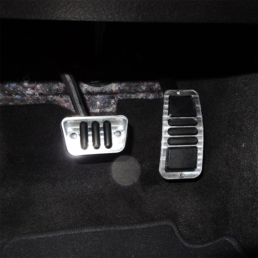05-14 FORD MUSTANG BILLET PEDAL KIT AUTOMATIC