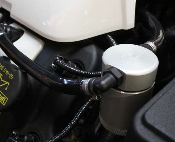 JLT Oil Separators